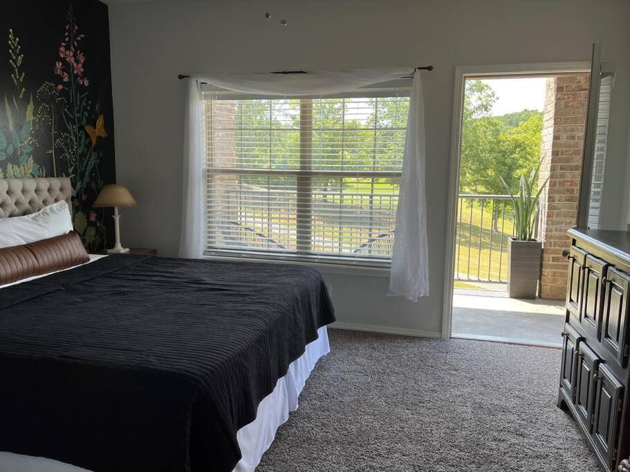 ברנסון ווסט Couples Condo Retreat Overlooking Golf Course מראה חיצוני תמונה