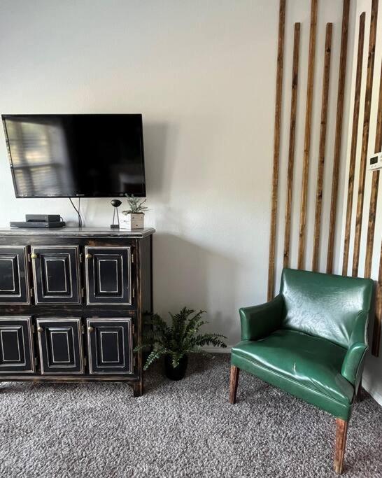 ברנסון ווסט Couples Condo Retreat Overlooking Golf Course מראה חיצוני תמונה